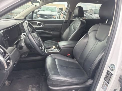 Used 2022 Kia Sorento SX image 21