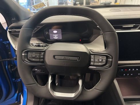 New 2026 Jeep Cherokee Limited AWD/4WD image 17