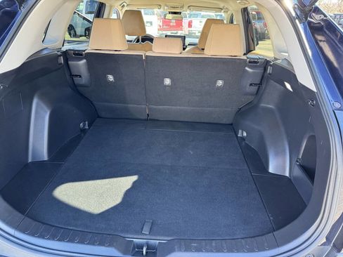 Used 2021 Toyota RAV4 XLE image 7