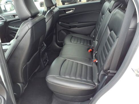 Used 2021 Ford Edge SEL w/ Convenience Package AWD/4WD image 13