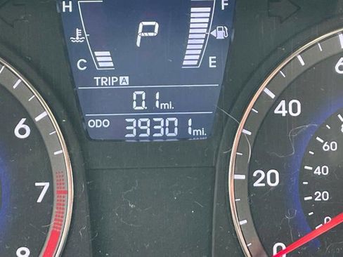 Used 2014 Hyundai Accent GLS image 38