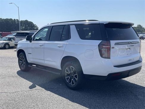 Used 2021 Chevrolet Tahoe Z71 w/ Z71 Signature Package image 6