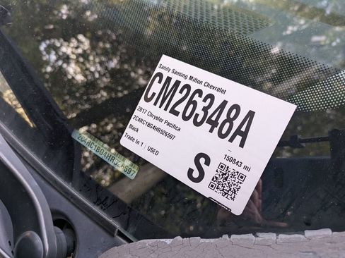 Used 2017 Chrysler Pacifica Touring-L image 7