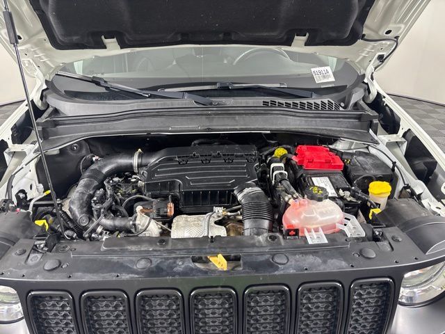 Used 2023 Jeep Renegade Altitude w/ Convenience Group I AWD/4WD image 30