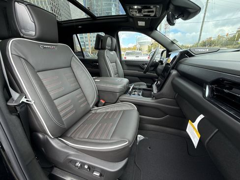 New 2026 GMC Yukon AT4 Ultimate image 28