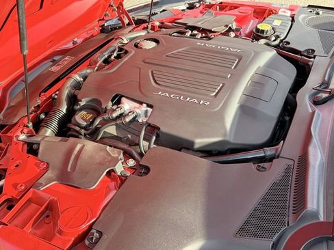 Used 2020 Jaguar F-TYPE Checkered Flag image 23