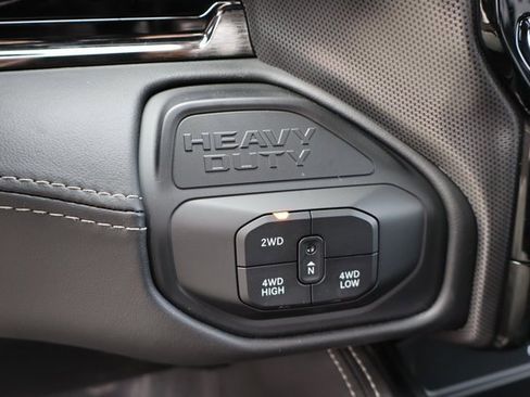 Used 2025 RAM 3500 Limited image 24