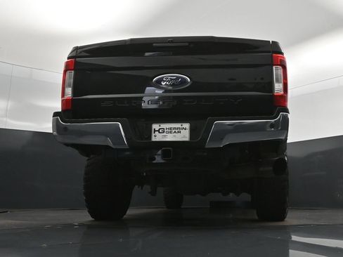 Used 2019 Ford F250 Lariat w/ Lariat Ultimate Package AWD/4WD image 41