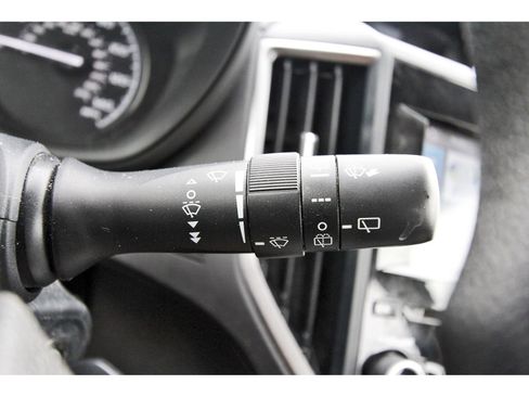 Used 2022 Subaru Forester AWD/4WD image 21