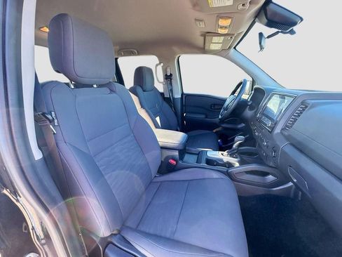 Used 2024 Nissan Frontier S image 25