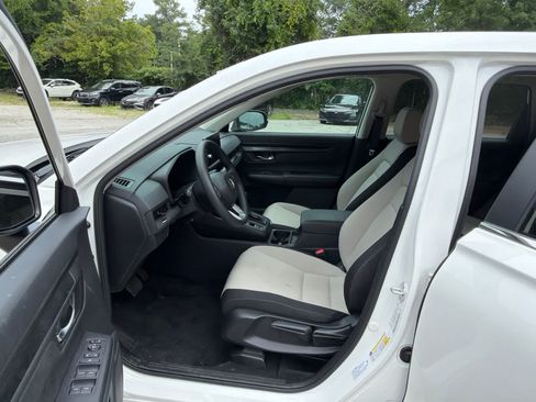 Used 2026 Honda CR-V LX image 16