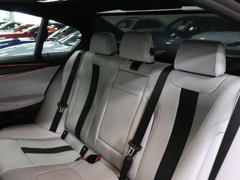 Used 2022 BMW M5 w/ Executive Package image 15