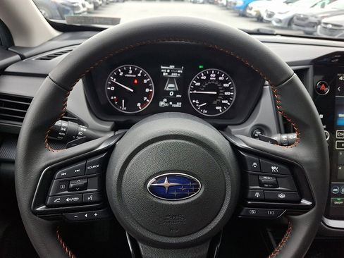 Used 2025 Subaru Crosstrek 2.5i Limited AWD/4WD image 19