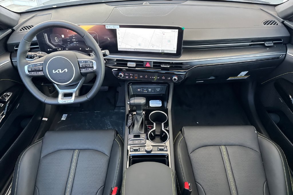 New 2027 Kia K5 GT FWD image 13