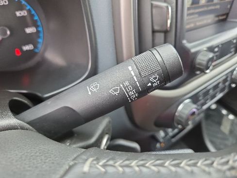 Used 2021 Chevrolet Colorado Z71 w/ Z71 Midnight Edition AWD/4WD image 63