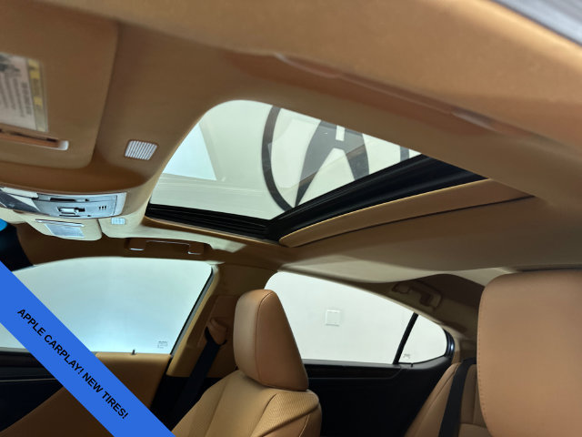 Used 2022 Lexus ES 350 w/ Premium Package FWD image 12