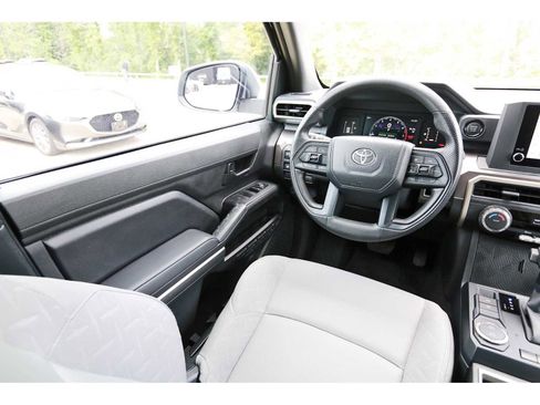 Used 2024 Toyota Tacoma SR5 image 6