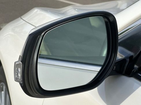 Used 2017 INFINITI Q50 Premium image 55