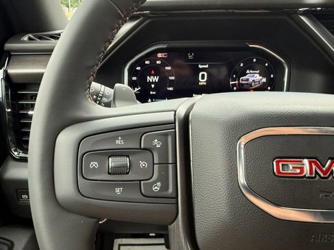 New 2026 GMC Sierra 1500 AT4 w/ AT4 Premium Package AWD/4WD image 29