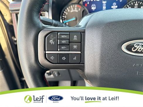 Used 2023 Ford Expedition Limited image 32