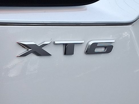 Certified 2023 Cadillac XT6 Premium Luxury w/ Technology Package image 29