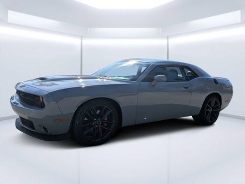 Used 2022 Dodge Challenger R/T w/ Plus Package RWD image 7