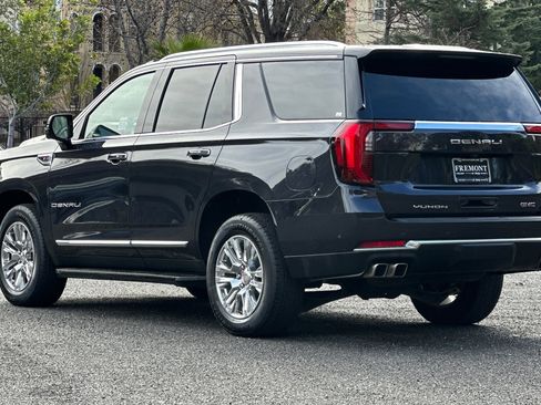 Used 2025 GMC Yukon Denali image 5