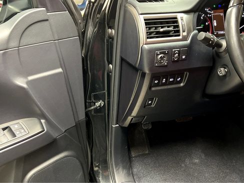 Certified 2023 Lexus GX 460 Premium image 42