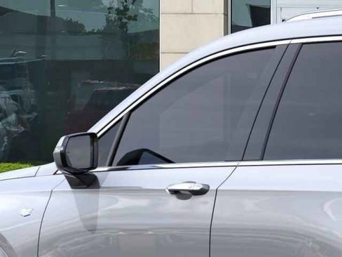 Certified 2023 Cadillac XT6 Premium Luxury w/ Technology Package image 12