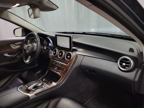 Used 2016 Mercedes-Benz C 300 4MATIC Sedan image 27