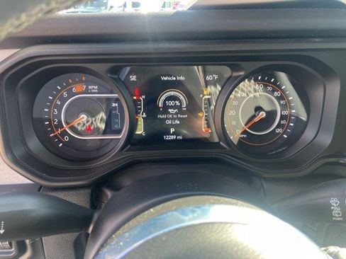 Certified 2025 Jeep Wrangler Sahara image 17