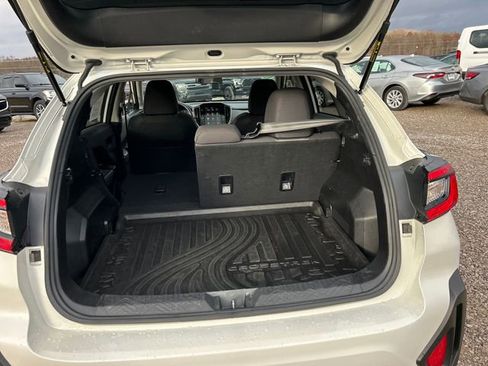 Used 2024 Subaru Crosstrek 2.0i Premium image 39