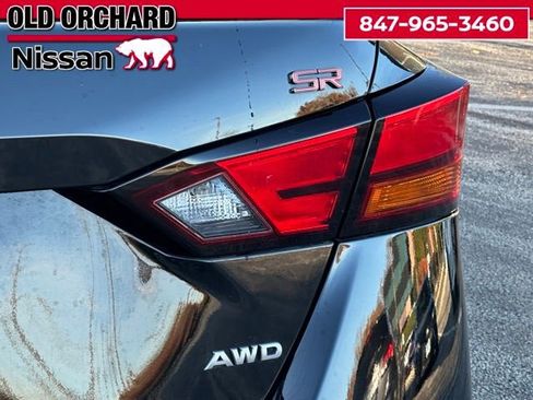 Used 2024 Nissan Altima 2.5 SR w/ SR Premium Package image 10