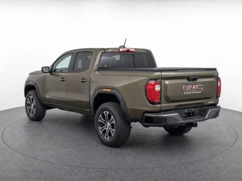 Used 2024 GMC Canyon AT4 w/ AT4 Premium Package AWD/4WD image 4