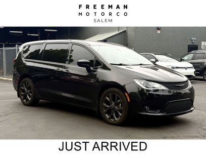 Used 2019 Chrysler Pacifica Touring Plus w/ S Appearance Package