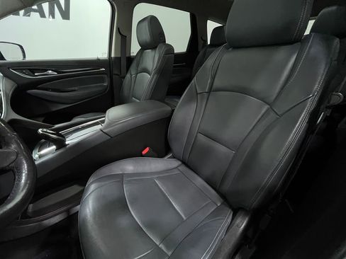 Used 2019 Buick Enclave Premium w/ Experience Buick Package image 15