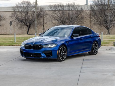 Used 2023 BMW M5 w/ Competition Package image 3