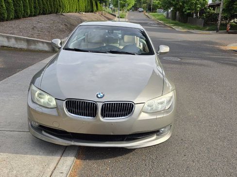 Used 2011 BMW 328i Convertible RWD image 2