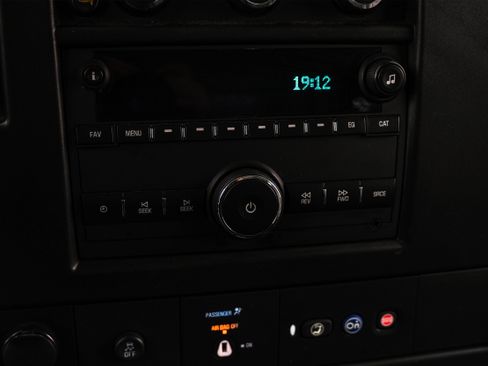 Used 2021 Chevrolet Express 2500 w/ Driver Convenience Package image 21