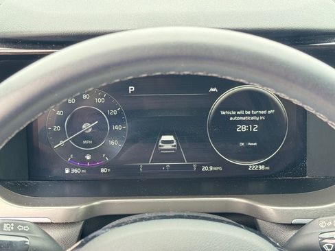 Used 2023 Kia Sorento SX image 21