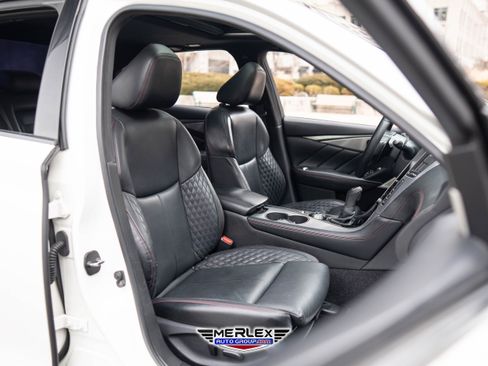 Used 2018 INFINITI Q50 Red Sport 400 w/ Sensory Package (Sport) image 17