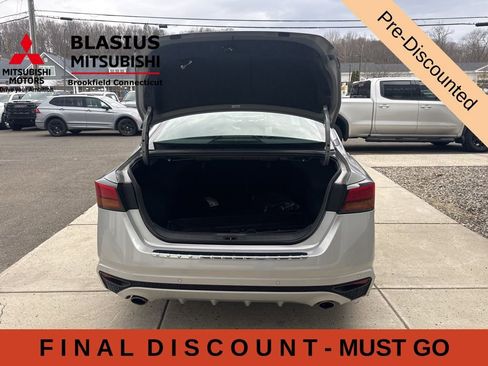 Used 2023 Nissan Altima 2.5 SL AWD/4WD image 8