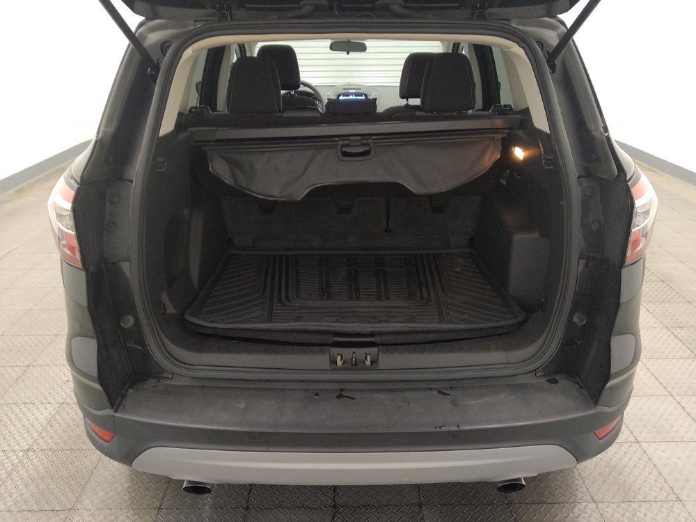 Used 2017 Ford Escape SE w/ Equipment Group 201A FWD image 29