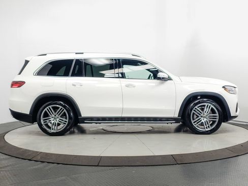Certified 2026 Mercedes-Benz GLS 450 4MATIC image 35