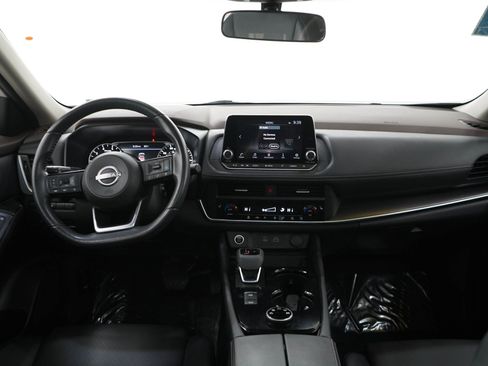 Used 2023 Nissan Rogue SV w/ SV Premium B Package AWD/4WD image 16