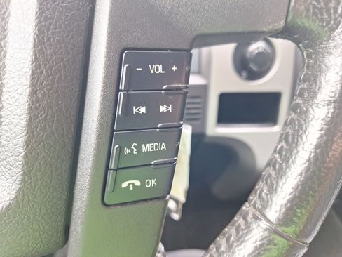Used 2013 Ford F150 XLT w/ XLT Chrome Pkg RWD image 22