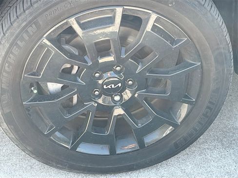 Used 2022 Kia Telluride SX w/ Nightfall Edition Package image 34