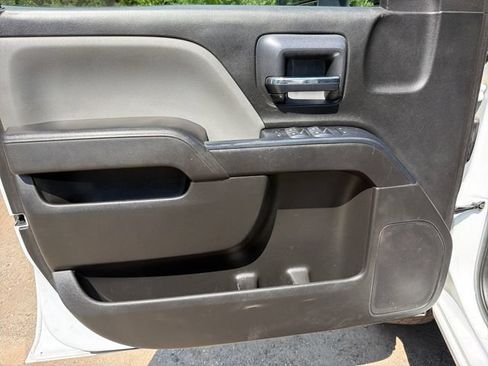 Used 2018 Chevrolet Silverado 3500 W/T AWD/4WD image 11