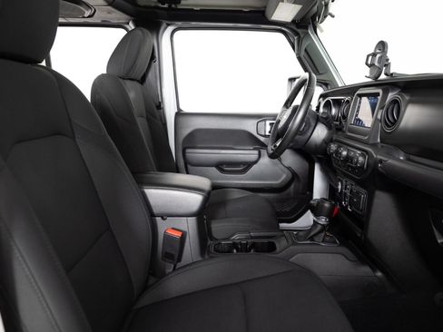 Used 2022 Jeep Gladiator Sport AWD/4WD image 25