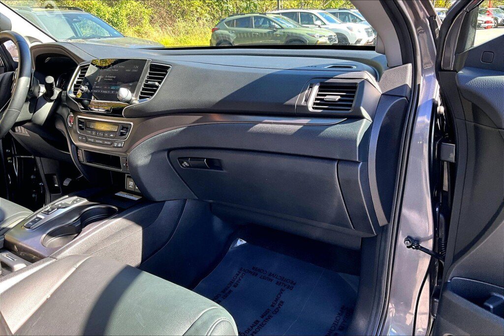 Used 2021 Honda Pilot Special Edition image 11